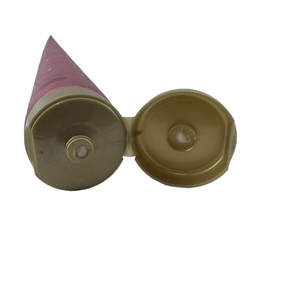 Bath & Bodyworks Champagne Toast Ultimate Hydration Body Cream - Picture 3 of 5